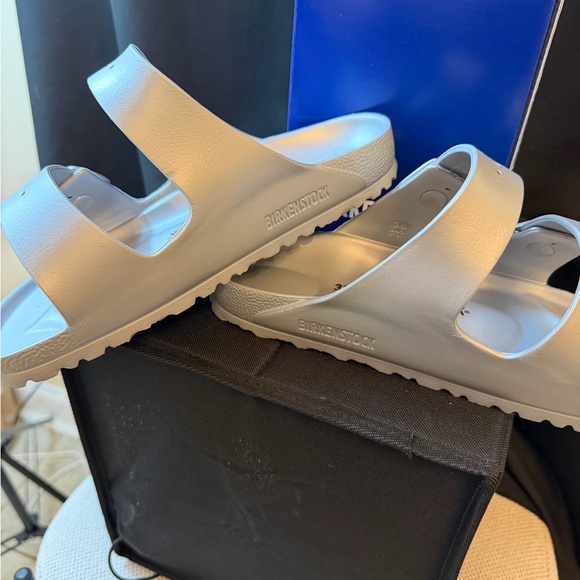BNIB Birkenstock Arizona EVA Womens Size 38 in Silver - Picture 2 of 4